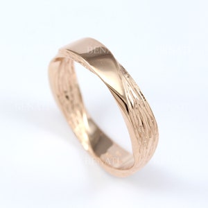 Mobius Wedding Band 4.5mm Mobius Ring in 14k/18k Gold Wood - Etsy