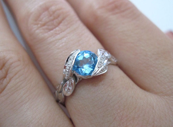 Leaf Ring Blue Topaz Leaf Engagement Ring in White Gold -  Israel