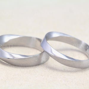 Mobius Wedding Band Set, His And Hers Solid Gold Rings, bridal Set, Infinity Ring