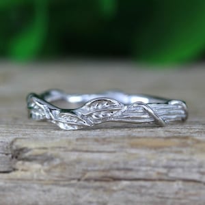 Nature Vine Stackable Wedding Band, Curved Leaves Twig Ring, Forest Vine Wedding Ring, Handmade Wedding Ring, Matching Wedding Band