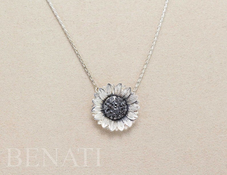 Benati Nature Jewelry Mothers Day Gift Nature Lover Gift Flower Charm Necklace Sunflower Pendant Necklace For Women Sunflower Jewelry