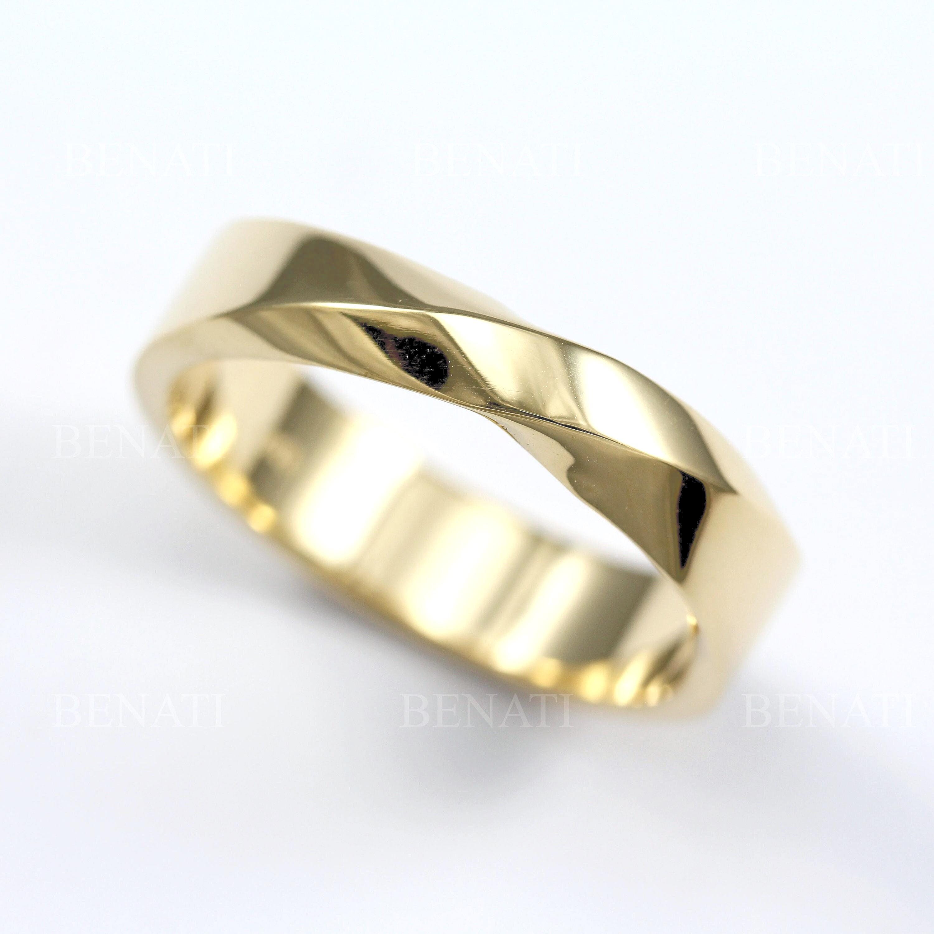 Elegant 6mm Gold Mobius Ring – Symbolic Twist Band for Him