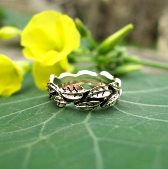 Leaf Wedding Band White Gold Leaf Wedding Band Natural Gold