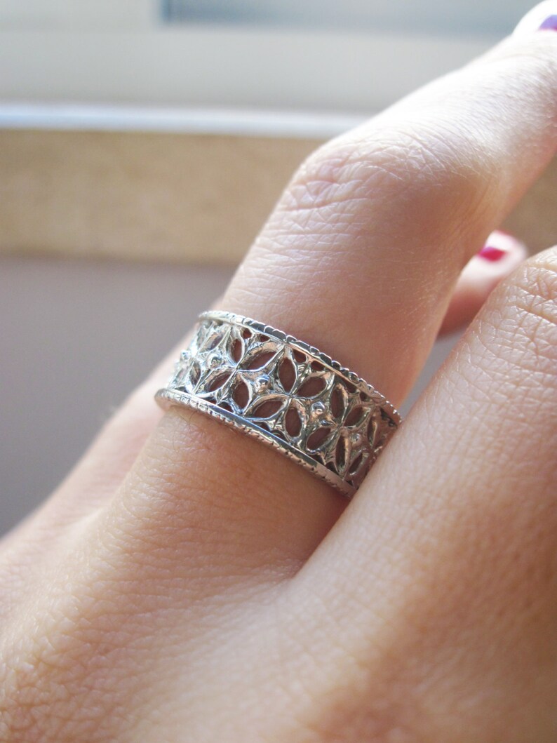 White Gold Filigree ring Filigree Wedding Band Diamond | Etsy