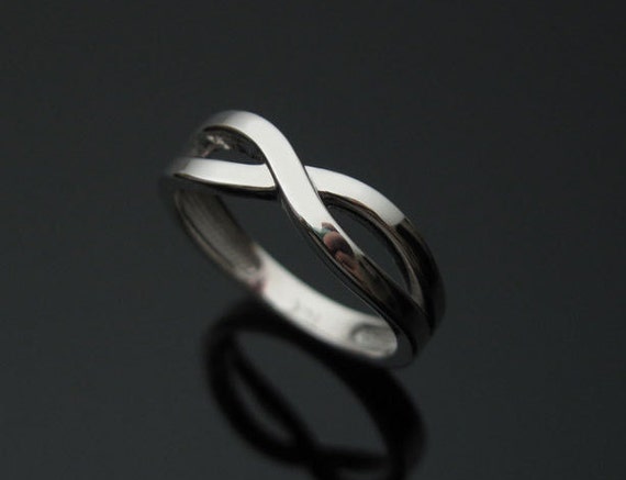 White gold infinity ring Infinity wedding ring Infinity knot | Etsy