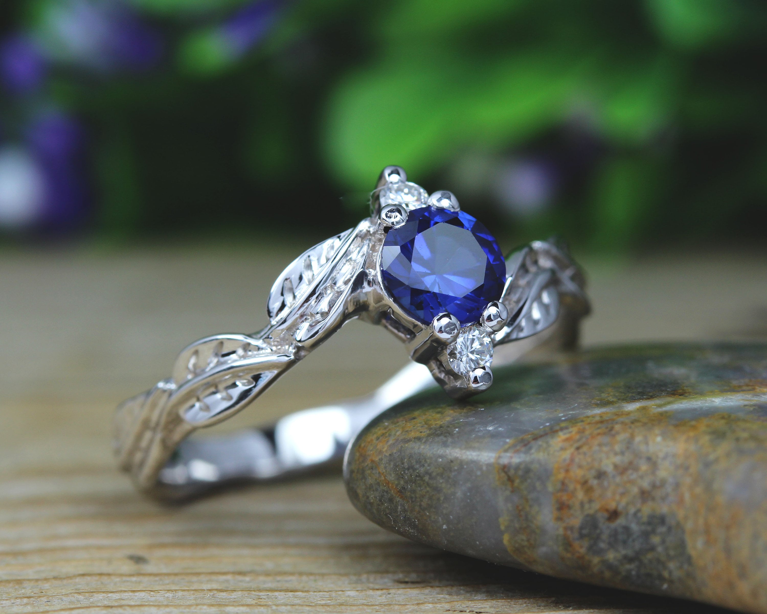 Sapphire leaf ring deals