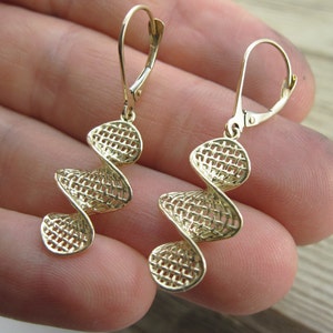 Pendants d&#39;oreilles en dentelle en or blanc, boucles d&#39;oreilles suspendues en or, boucles d&#39;oreilles en filigrane, boucles d&#39;oreilles de mariage
