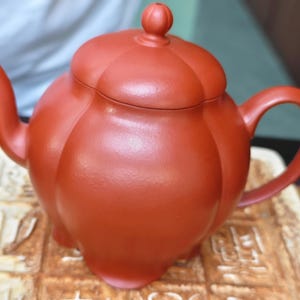 Handmade Yixing Zisha Ribbed (&quot;Jinwen&quot;) Teapot - 160ml Vermilion Clay (Zhu Ni) / Traditional Artisan Chinese Teapot for Oolong & Pu-erh Tea
