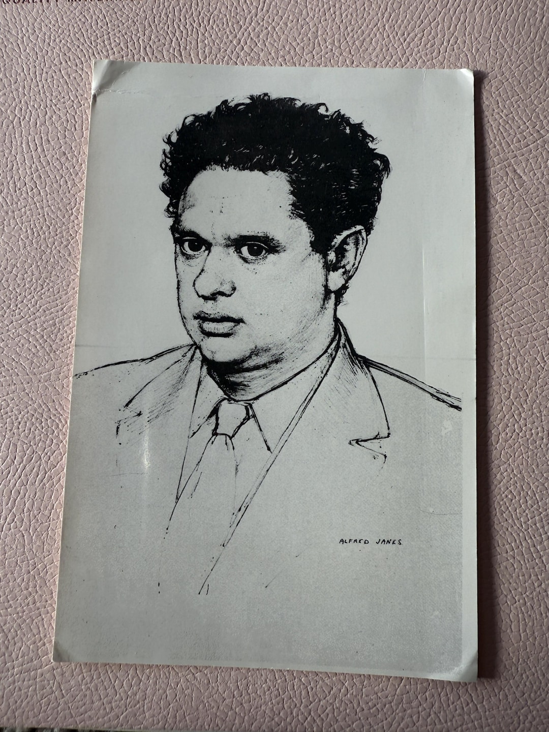 vintage-dylan-thomas-portrait-postcard-alfred-janes-art-glynn-vivian