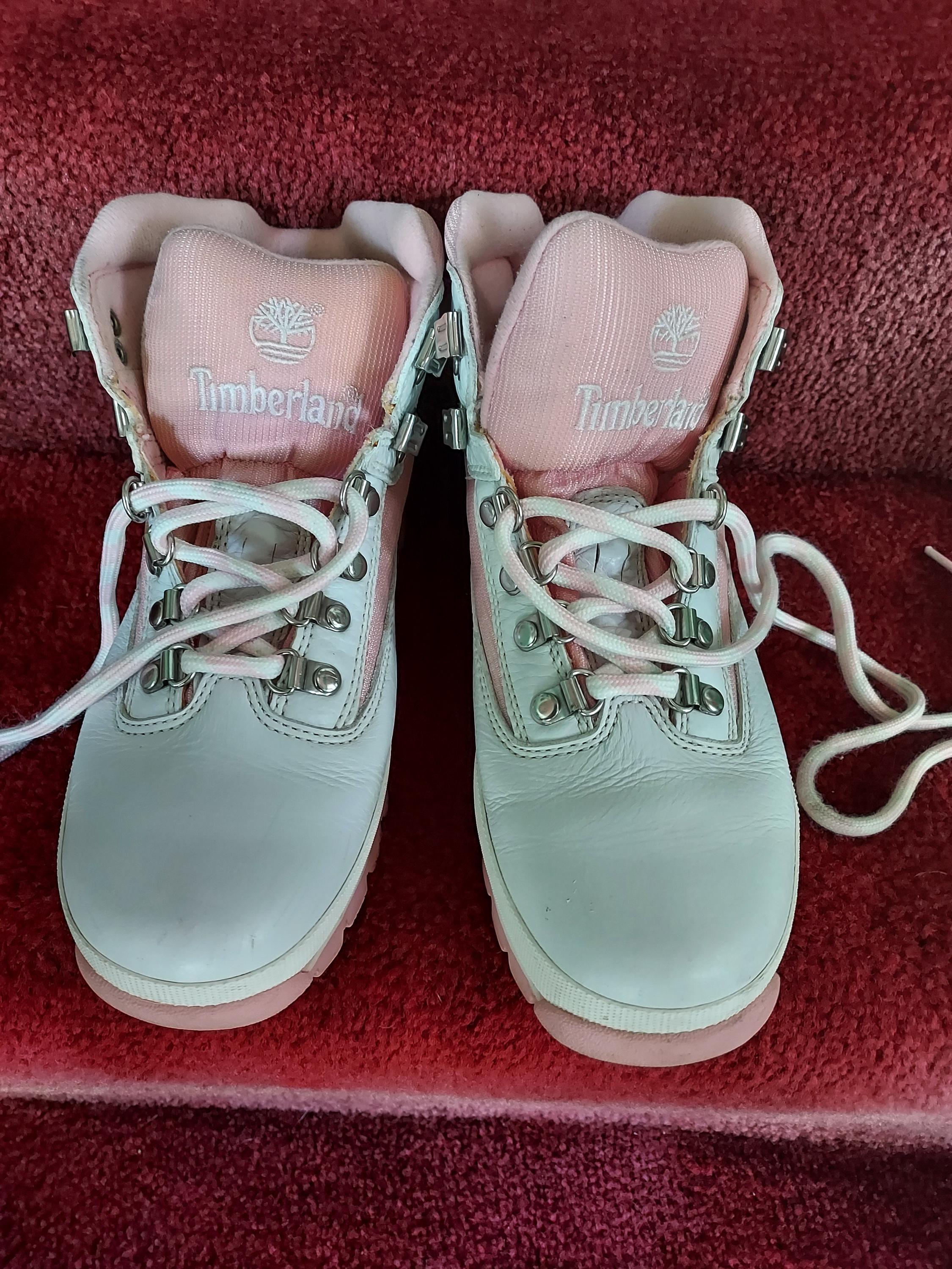 Vintage Timberland Boots Leather Hiking Pink & White Size 8.5 8 1