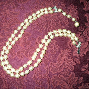 Hand Knotted Baroque Pearls Double Strand Necklace Rhinestones Ivory Off White Vintage image 5