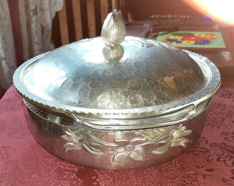 Hammered Aluminium Casserole Lidded Dish Glass Bowl Vintage Fire King Chistmas Baking Serving