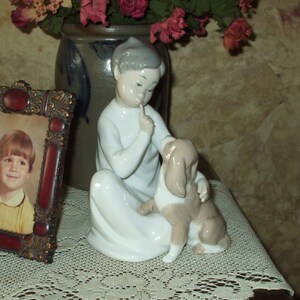 LLADRO Boy With Dog #4522 Decorative Figurine From Spain 1990 Vintage SALE