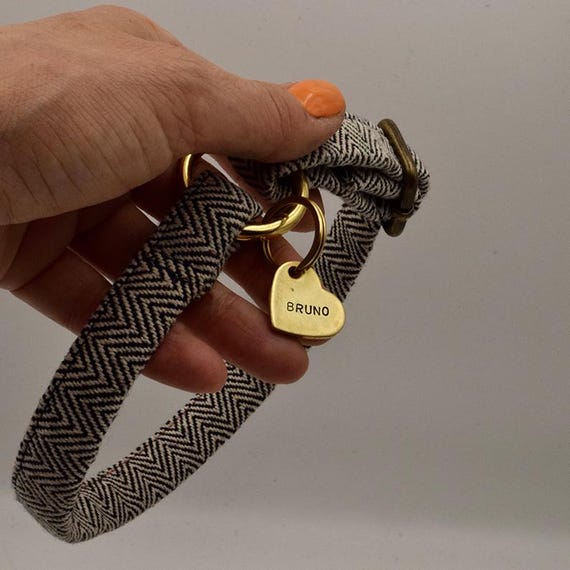 Markenhalsband mit Herz
