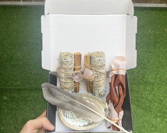 White Sage Smudge Kit: Abalone Shell, Rose Quartz, Palo Santo