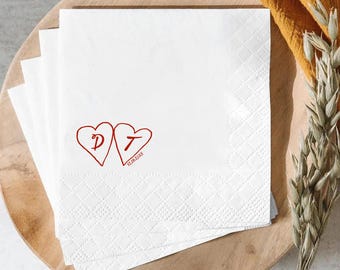 Personalized Heart Wedding Napkins, Custom Initial Cocktail Napkins, Minimalist Couple Beverage Napkins, Engagement Party Favor