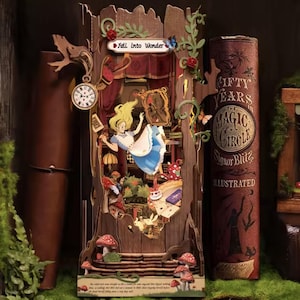 Book nook shelf insert alice in wonderland - Etsy 日本