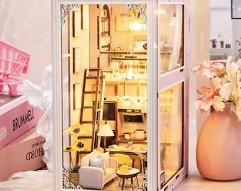 Kit de rincón de libros en miniatura rosa para loft: estantería hecha a mano con LED