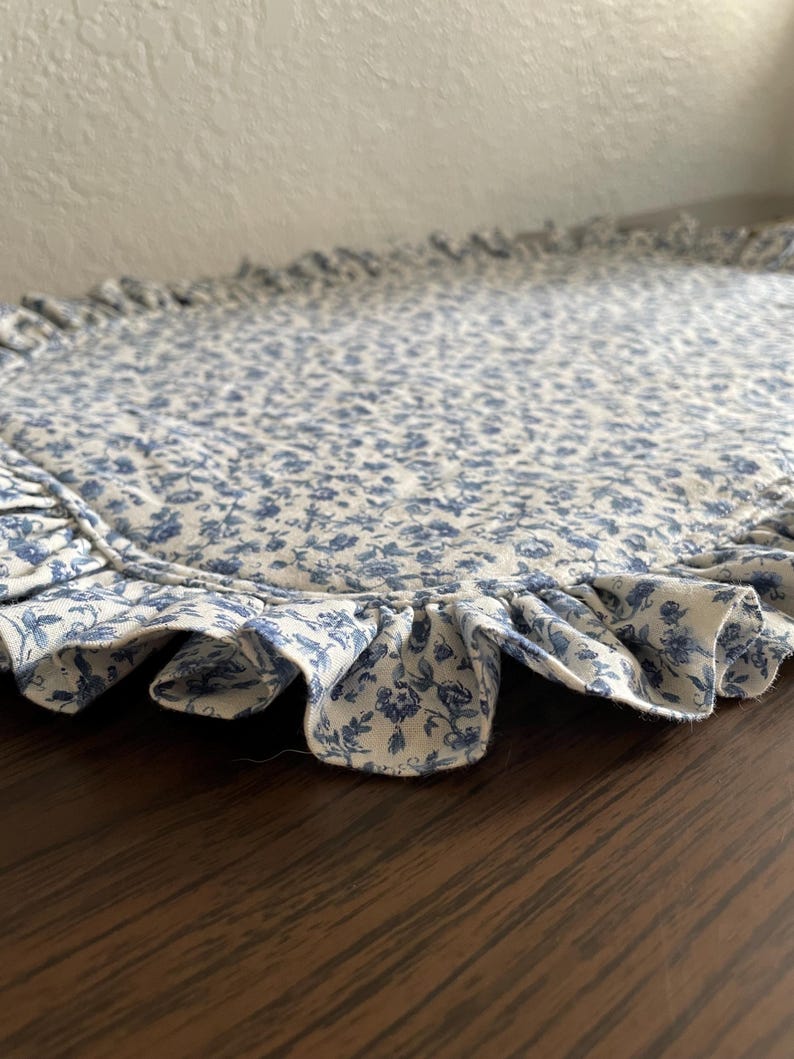 Hard Base Ruffle Mat Ruffle Oval Placemat Pattern PDF - Etsy