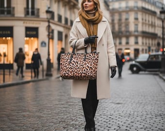 Stylish Chic Leopard Print Designer Shoulder Bag: Luxury Animal Print Handbag with Black Trim,Trendy Purse,Fashion Lovers,Perfect Gift Her