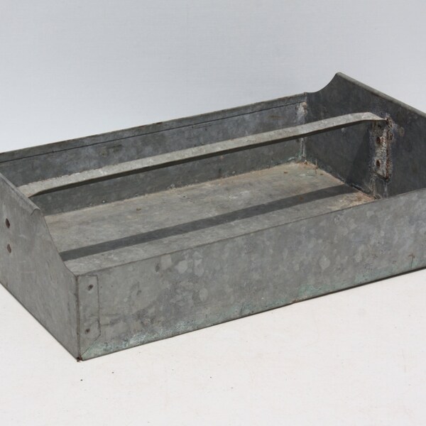 Vintage Galvanized Metal Handle Tote Tool Box Tool Caddy Storage Industrial Rustic Primitive Country Farmhouse Garden Decor