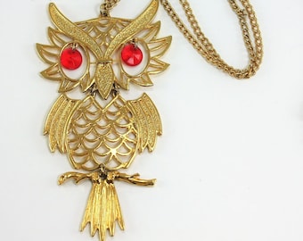 Vintage Owl Necklace Pendant Articulated Red Eyes Gold Large 70s Mod Novelty Animal Bird Jewelry