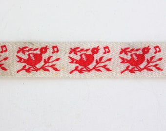 Vintage Sewing Trim Cotton Singing Red Bird Novelty Print Graphic Banding Ribbon Trim Embellishment Shabby French Cottage Decor 1940's 1 YD