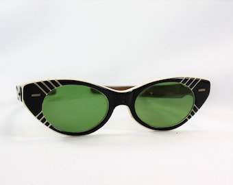 Vintage Cats Eye Catseye Sunglasses Black White Green Lens Women's Cool-Ray Polaroid 183 Mid Century Fashion Rockabilly Pinup Style 50s-60s