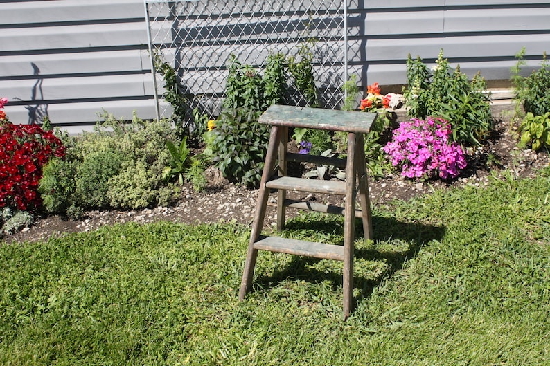 Vintage Wood Wooden Step Stool Step Ladder Folding Small 3-step Plant ...