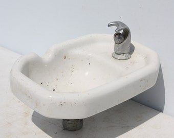 Vintage Drinking Fountain Sink White Porcelain Kohler Water Bubbler Wall Mount Cottage Shabby Garden Farmhouse Schoolhouse Industrial