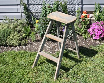 Vintage Wood Wooden Step Stool Step Ladder Folding 3-Step Plant Stand Gray Chippy Painty Peely Rustic Distressed Cottage Porch Farmhouse