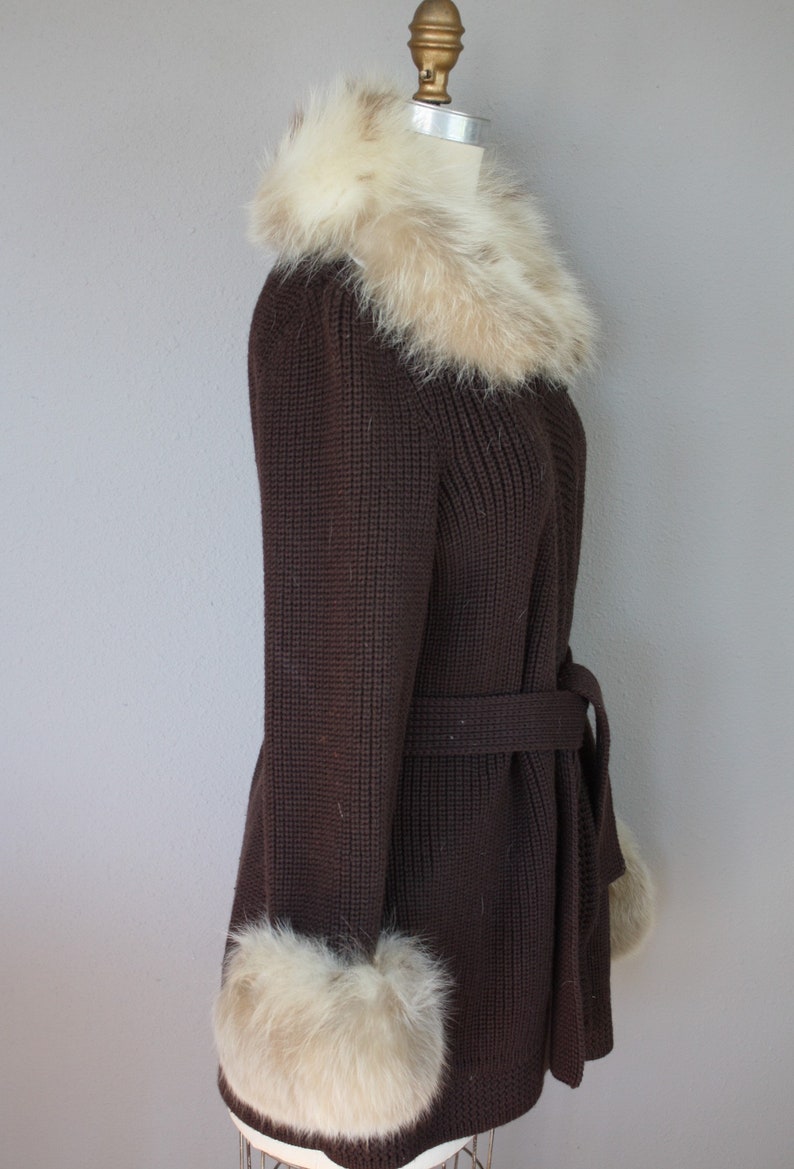 Vintage 70s Sweater Wrap Cardigan Jacket Coat Genuine Fox Fur Collar /& Cuffs Long Brown Medium Boho Hippie Fall Winter