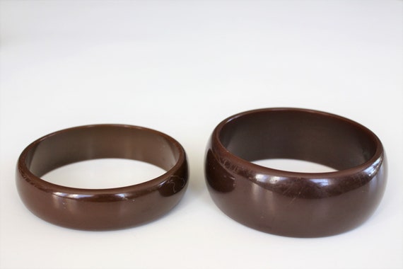 Vintage Bakelite Bangle Bracelets Solid Chocolate… - image 4