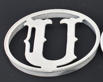 Vintage White Painted Cast Aluminum Initial Letter Monogram U Screen Door Grate Architectural Salvage Industrial Display Wreath Garden Decor