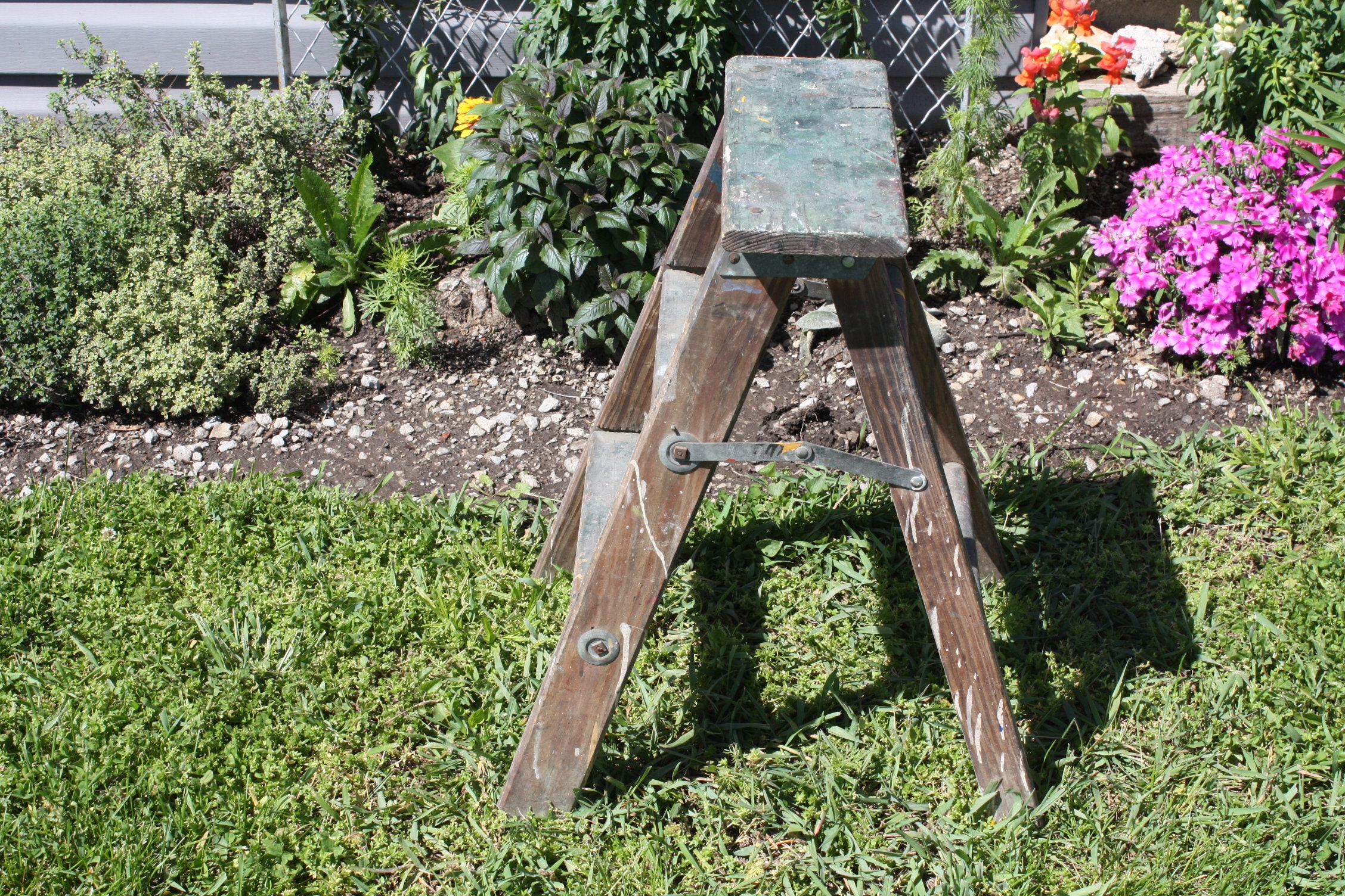 Vintage Wood Wooden Step Stool Step Ladder Folding Small 3-step Plant ...