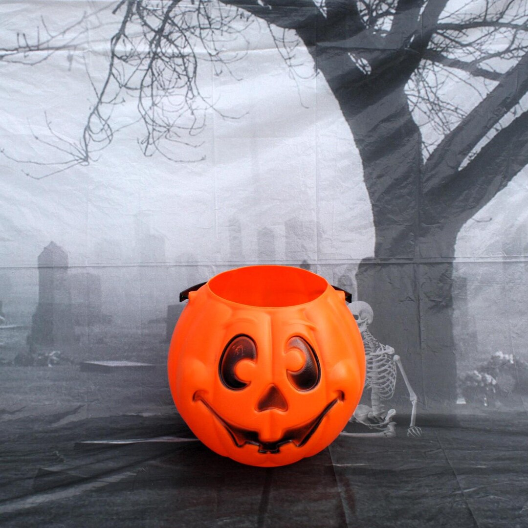 Vintage Pumpkin Jack O Lantern Smiling Blow Mold Candy Bucket Grand ...