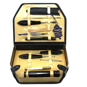 Vintage Manicure Nail Care Travel Set In Case Black Premier Permalite Dresser Vanity Bathroom Dressing Table Grooming Toiletries Accessories