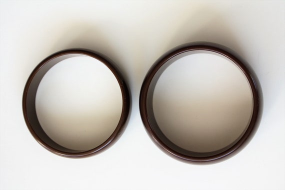 Vintage Bakelite Bangle Bracelets Solid Chocolate… - image 5