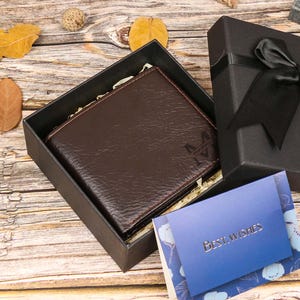 Personalized Leather Mens Wallet,2025 Men's Creative Gifts,Custom Wallet,Engraved Wallet,Memory Gift,Husband,Boyfriend,Dad,Male friend
