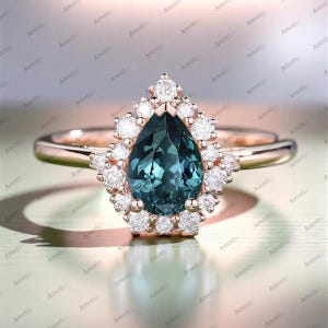 Pear cut Teal Sapphire Halo Engagement ring, 14K Solid Gold Australian Sapphire ring, Vintage Moissanite ring,Minimalist Ring,New Year Gift