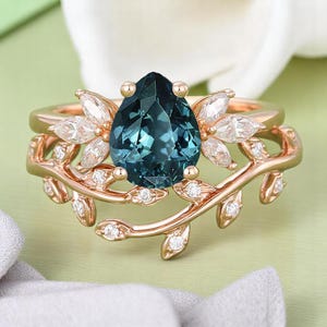 1.44ct Pear Teal Sapphire Engagement Ring 14K Teal Sapphire Wedding Ring Unique Dainty Style Ring Set Bridal Promise Ring For Women