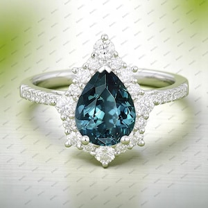 Pear cut Teal Sapphire Halo Engagement ring, 14K Solid Gold Australian Sapphire ring, Vintage Moissanite ring,Minimalist Ring,New Year Gift