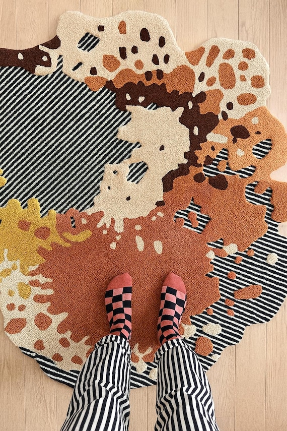 Hand-Tufted Wool Area Rug | Irregular Abstract Carpet