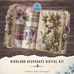Könnte beinhalten: Ein offenes Journal mit 30 Seiten, das auf der rechten Seite eine Highland-Rind-Illustration mit violetten Blumen und Disteln und auf der linken Seite ein violettes Schottenkaro-Muster zeigt. Das Buch ist mit Spitzenbesatz, einem Schlüsselanhänger und einem Kamee-Anhänger verziert.