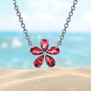 Pink Tourmaline Flower Necklace, Flower Necklace, 14K Gold, Pink Tourmaline Jewelry, Natural Tourmaline Gemstone, Pink Gemstones, Tourmaline