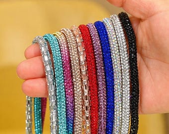 Handmade Personalized Sparkly Luxury Crystals  Dog Leash with Rhinestones A Cute Bling Leash for Small Dogs Secure Clasp Walks d Pet Leash