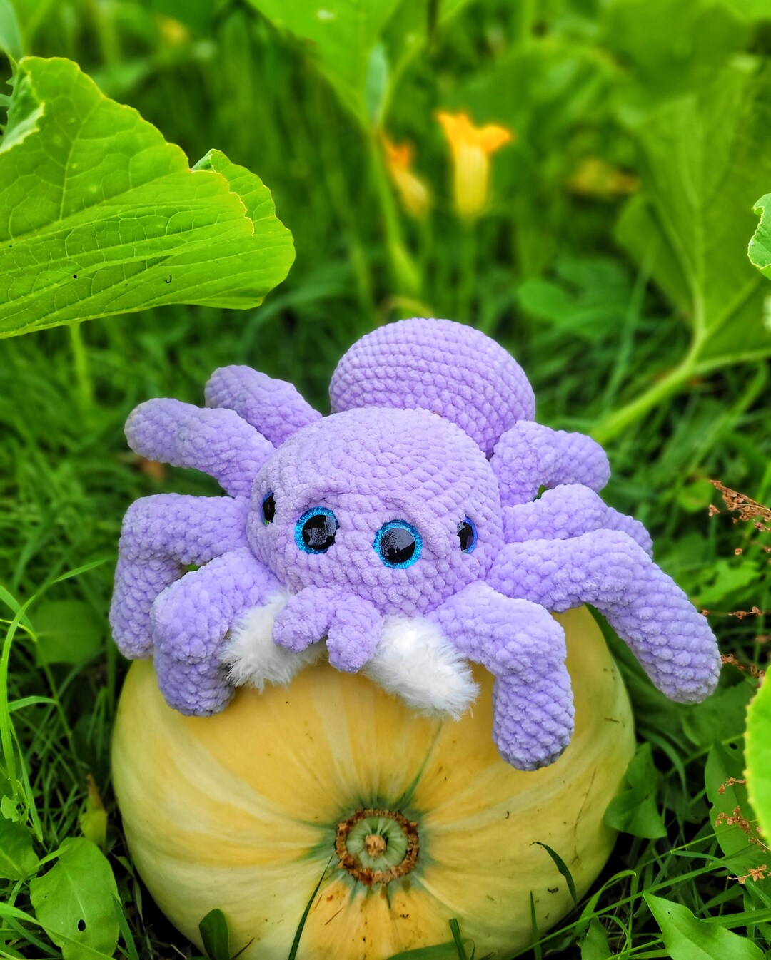 あみぐるみ 編物 クモ 蜘蛛 タランチュラ ハンドメイド かぎ針 毛糸