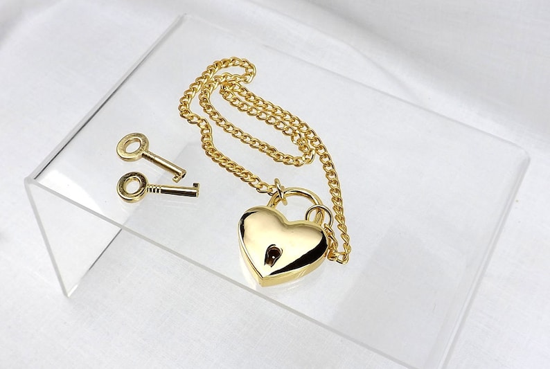 Lock necklace Gold heart mature bdsm Lock and key