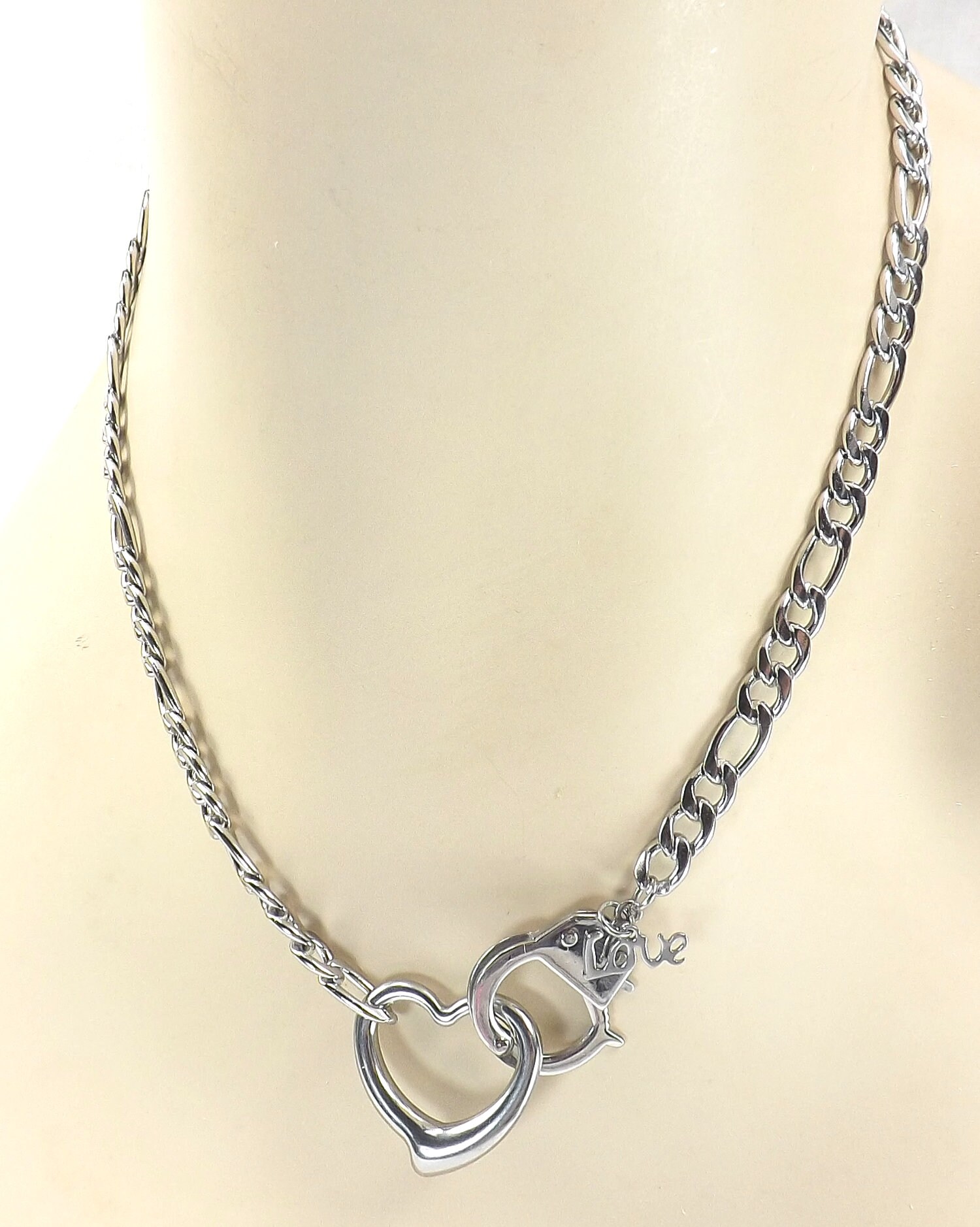 Bdsm day collar stainless steel heart love slave chain and handcuff