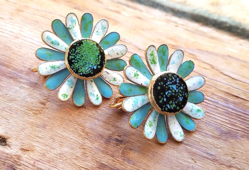 Blue Green Enamel Daisy Earrings Vintage Clip Ons Etsy